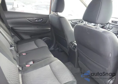 2017 Nissan Rogue Sv z USA, uszkodzony, nr VIN JN8AT2MV3HW256157